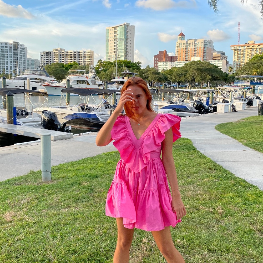 Pink puffy dress
